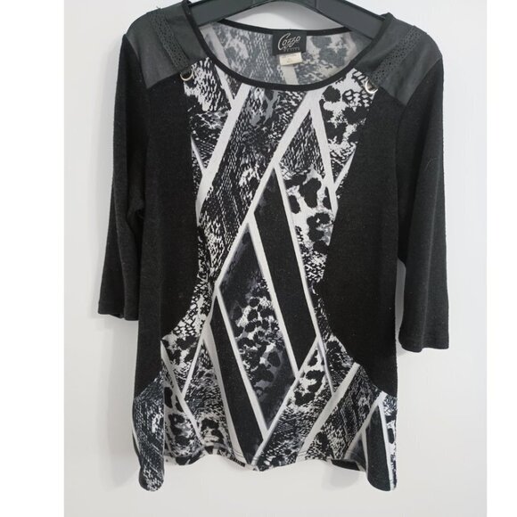 Cazza Petite print black knit sweater with faux leather on shoulders size XL - Picture 1 of 4